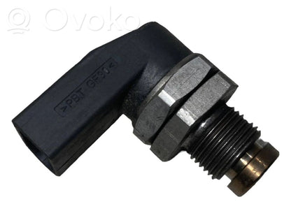 Манометр давления топлива