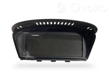 Ekrāns / displejs / mazais ekrāns