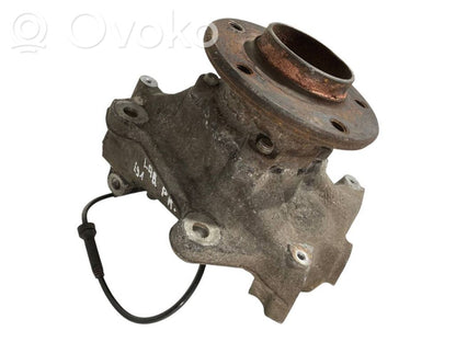 Priekšējā riteņa rumbas vārpstas šarnīrs (stupica, capfa)