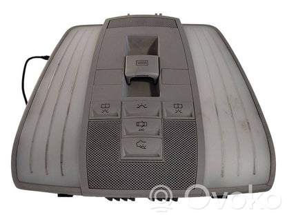 Priekšējo vietu apgaismojums