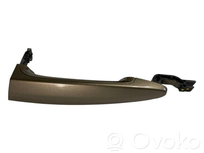 External opening handle