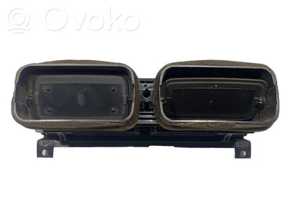 Centrālais gaisa ventilācijas režģis