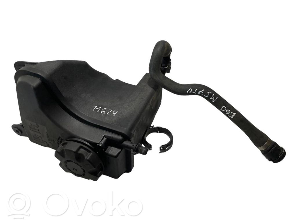 Dzesēšanas šķidruma izplešanās tvertne