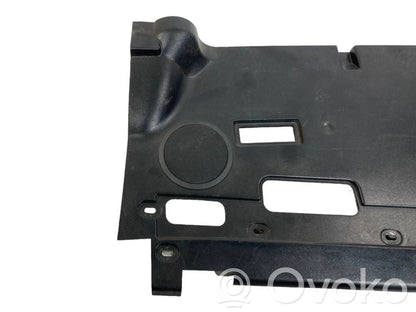 Paneļa dekoratīvās apdares vairogs (apakšējais)