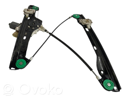 Priekšpusē elektriskā loga pacelšanas mehānisma komplekts