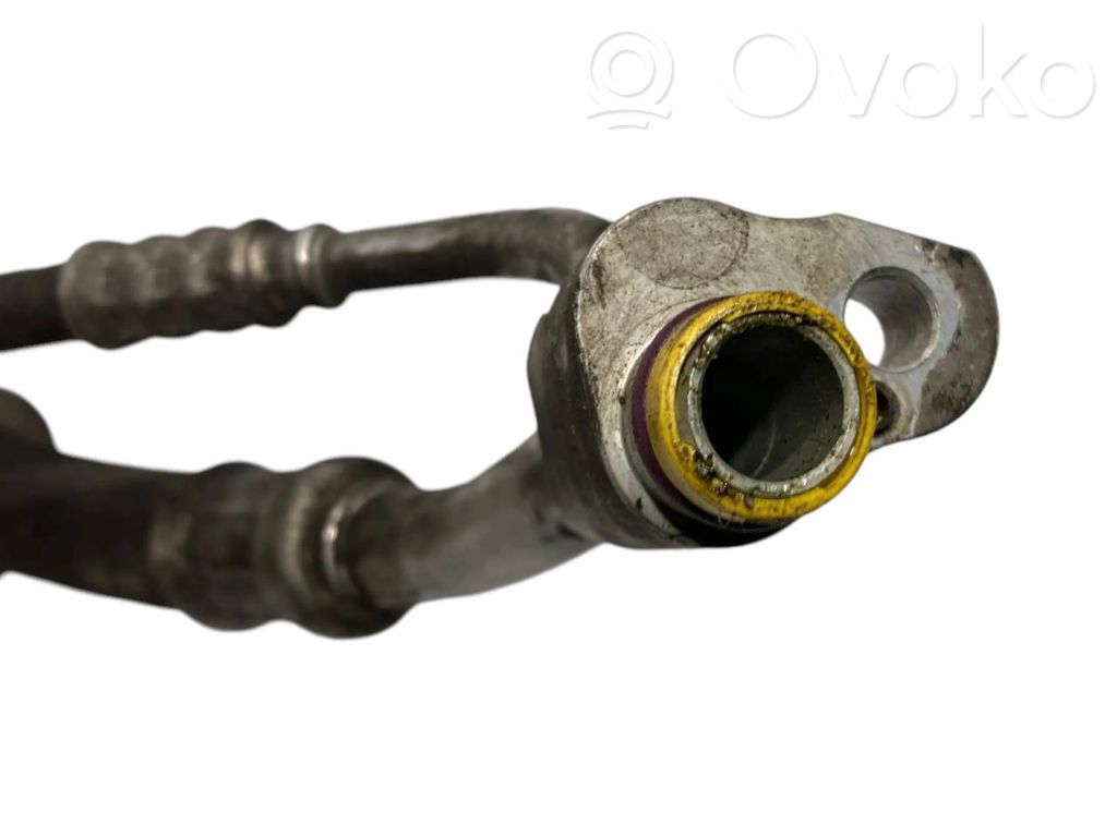 Gaisa kondicioniera caurulīte (-es) / šļūtene (-es)