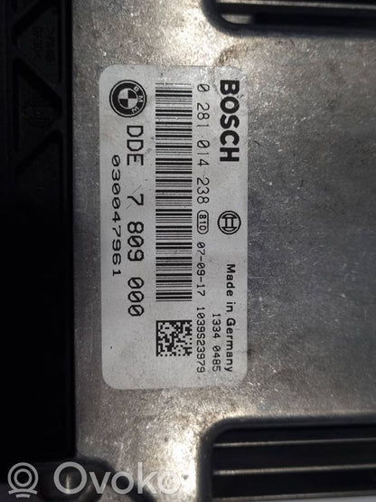 Dzinēja vadības bloks