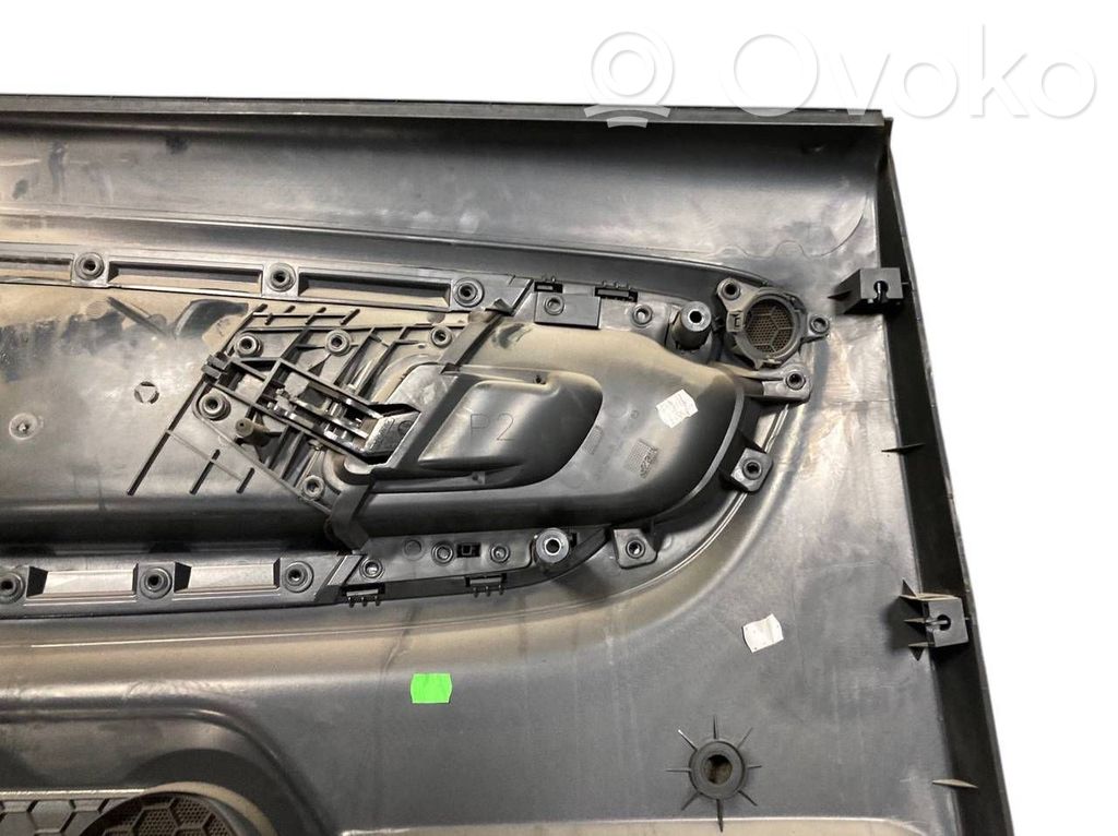 Обивка задней двери