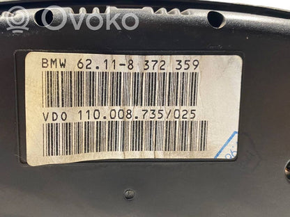 Speedometer (in the instrument panel)