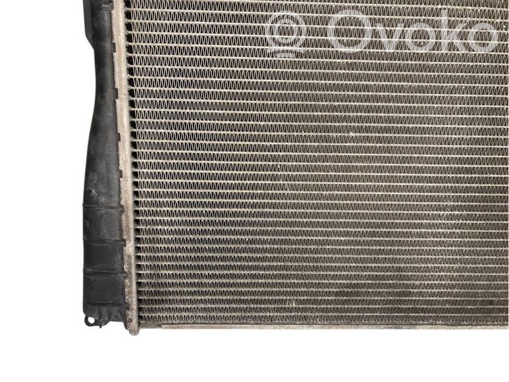 Coolant radiator
