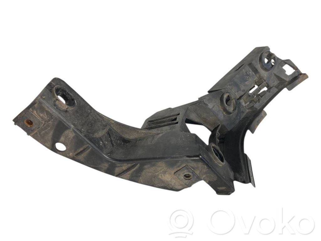 Aizmugurējā bufera montāžas kronšteins