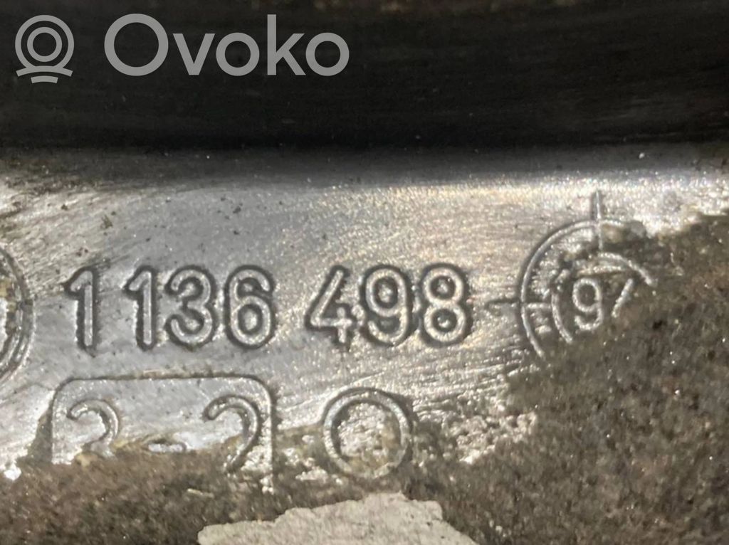 Кронштейн крепления трансмиссии