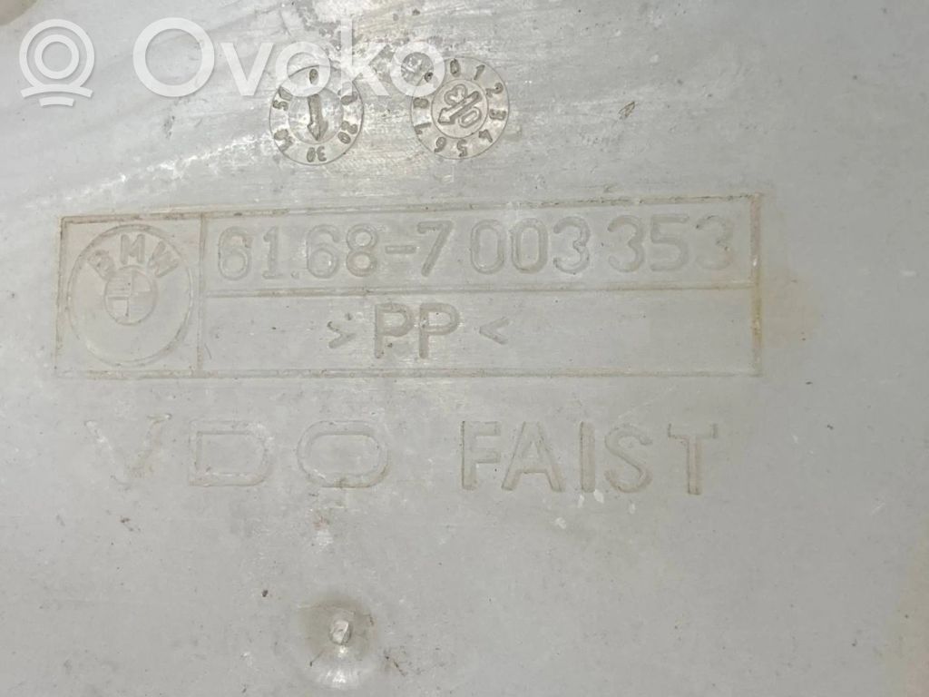Window fluid tank