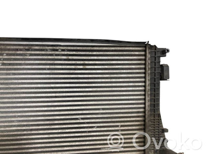 Starpdzesētāja radiators