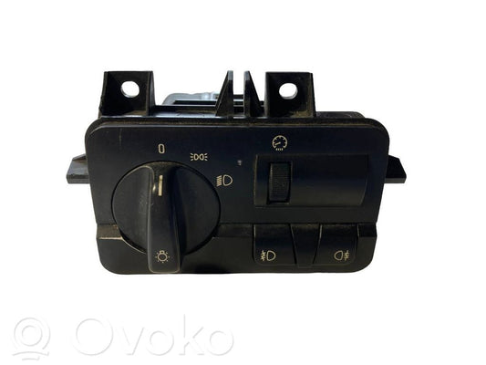 Headlight switch