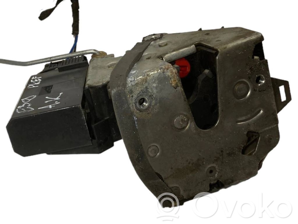 Aizmugurē slēdzene