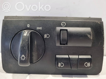 Headlight switch