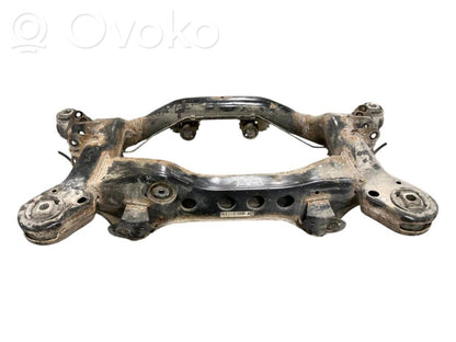 Pusrāmis aizmugurējais / priekšējais