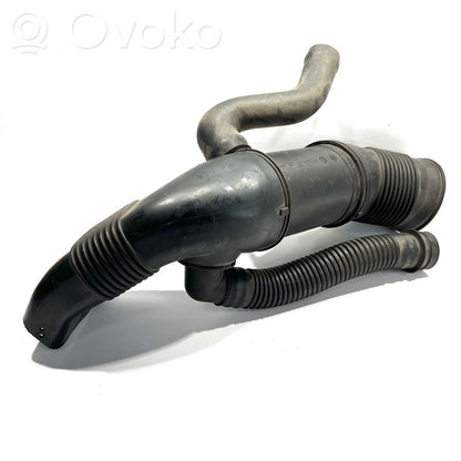 Air intake duct details