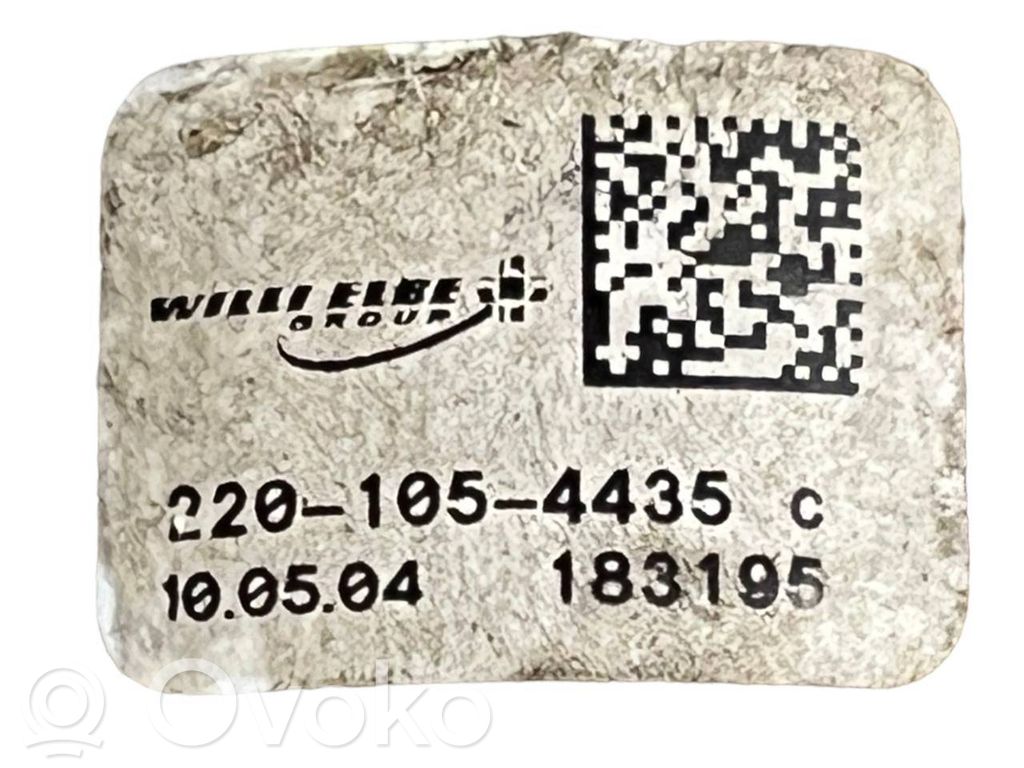 Stūresrata ass krustsavienojums