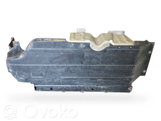 Degvielas tvertnes apakšas aizsargs