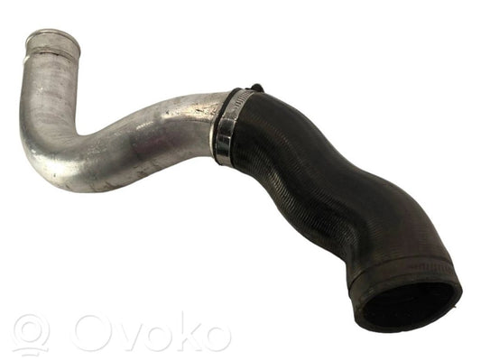 Шланг(и)/труба(ы) интеркулера