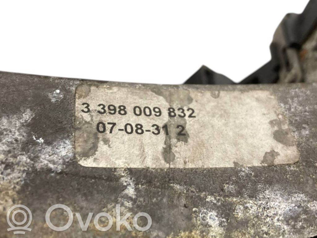 Stikla tīrītāja mehānisms komplekts