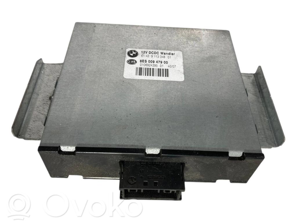 Voltage converter