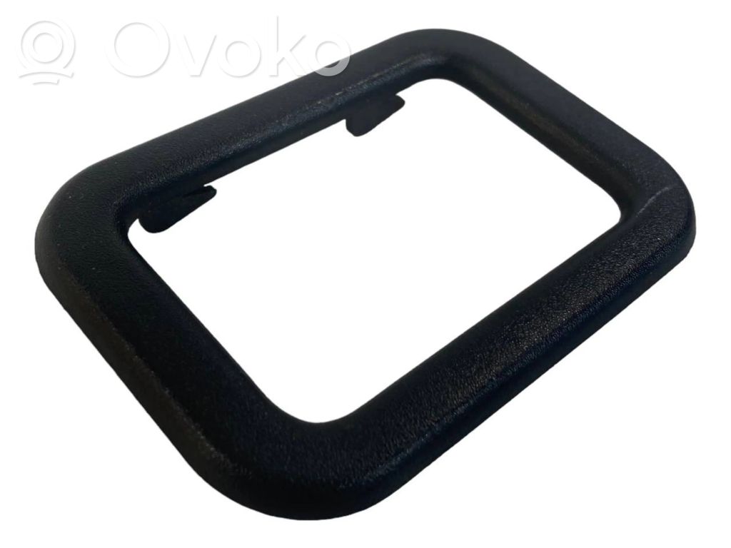 Closing handle / decorative trim
