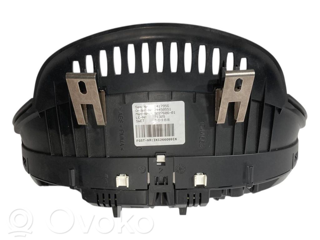 Spidometrs (instrumentu panelī)