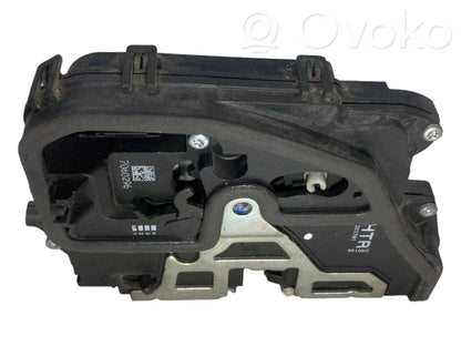 Aizmugurē slēdzene