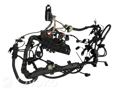 Dzinēja vadu instalācija