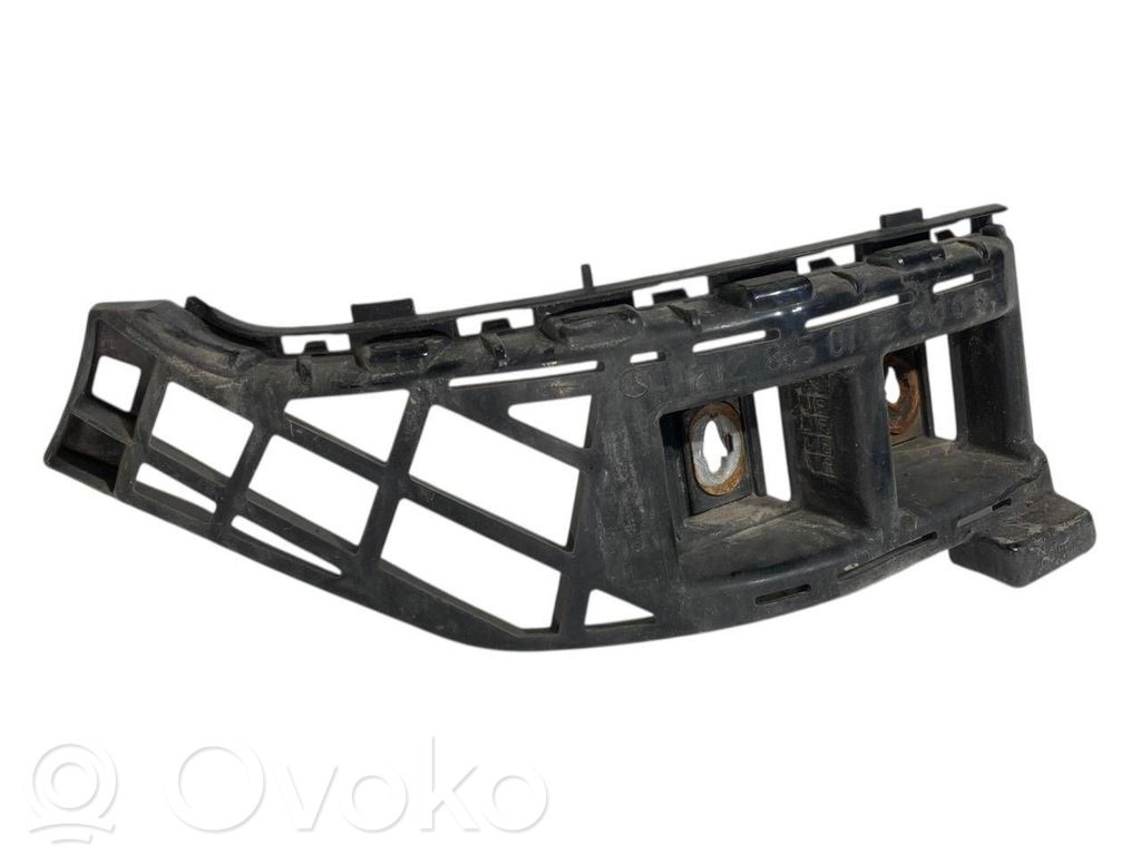 Aizmugurējā bufera montāžas kronšteins