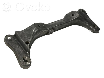 Transmission mounting bracket