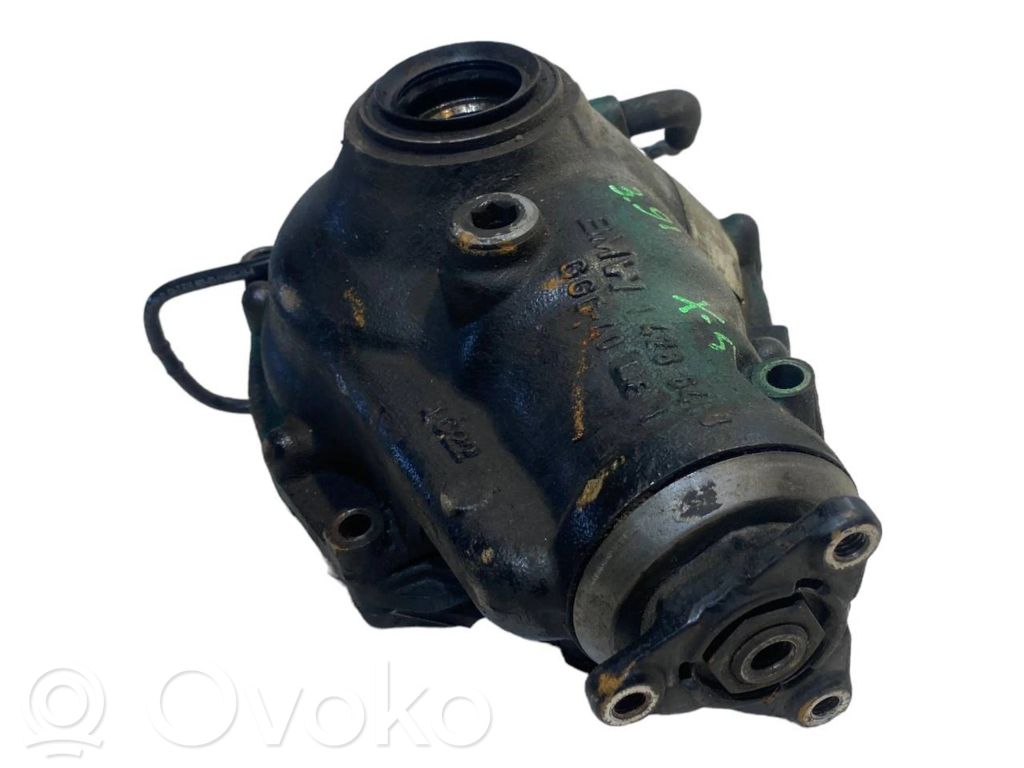 Priekšējais reduktors