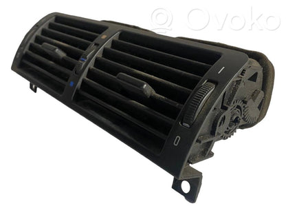 Centrālais gaisa ventilācijas režģis