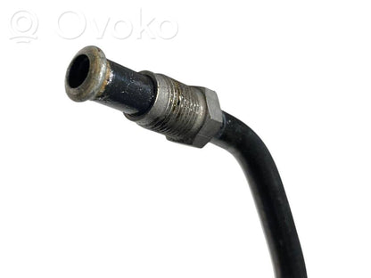 Caurulīte (-es) / trubiņa (-as)