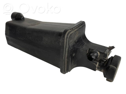 Dzesēšanas šķidruma izplešanās tvertne