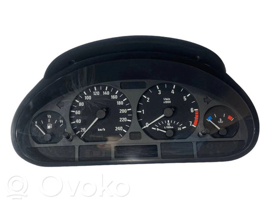 Спидометр (на панели приборов)