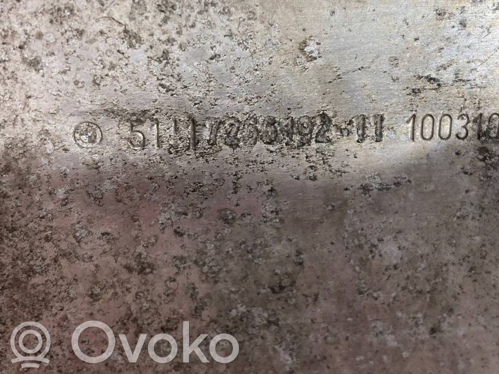 Priekšpusē bampera amortizators