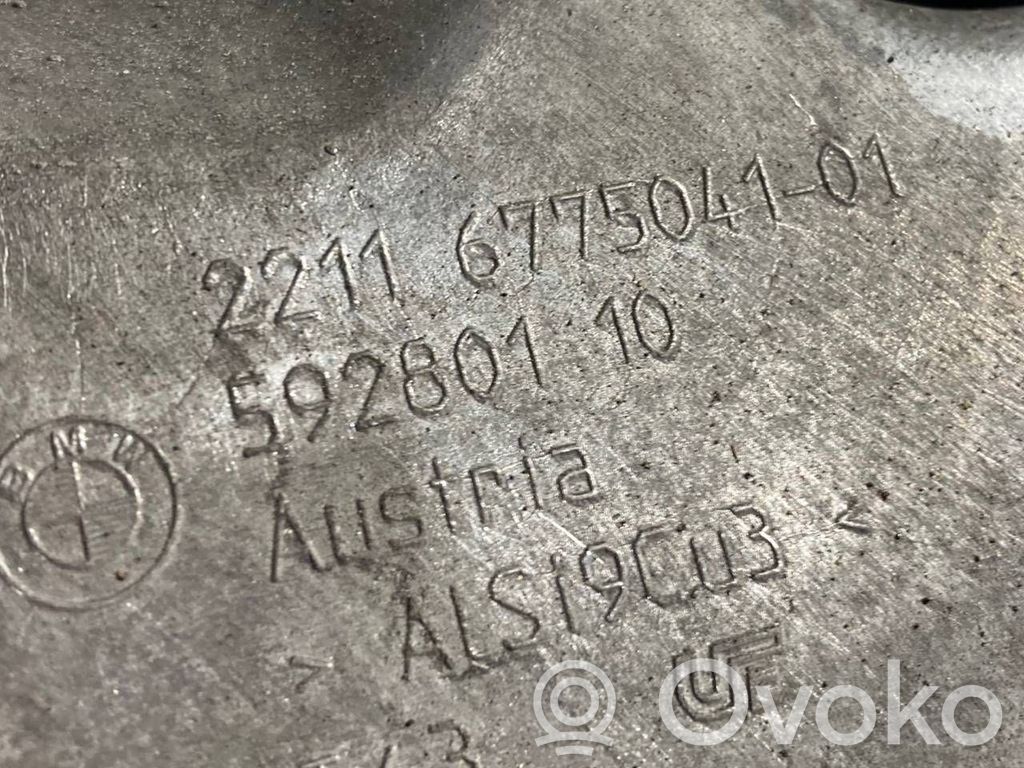Dzinēja nostiprināšanas stiprinājums-kronšteins