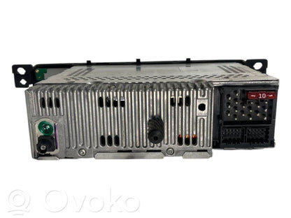 Radio / CD/DVD player / navigation