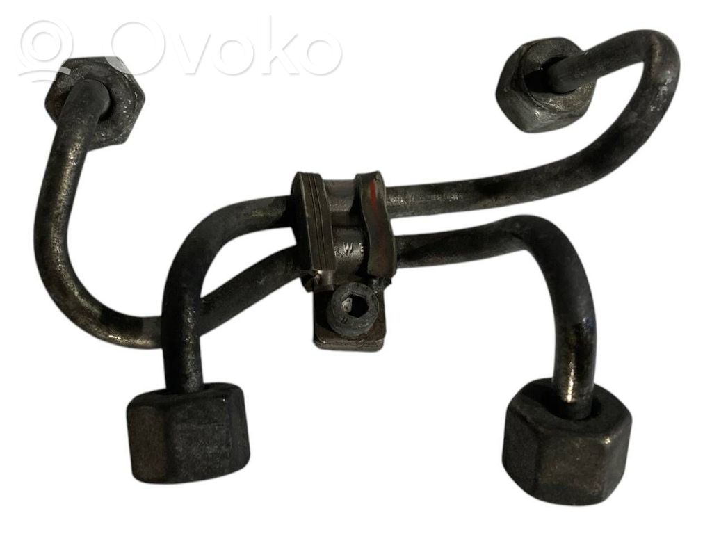 Degvielas caurulīte (-es)