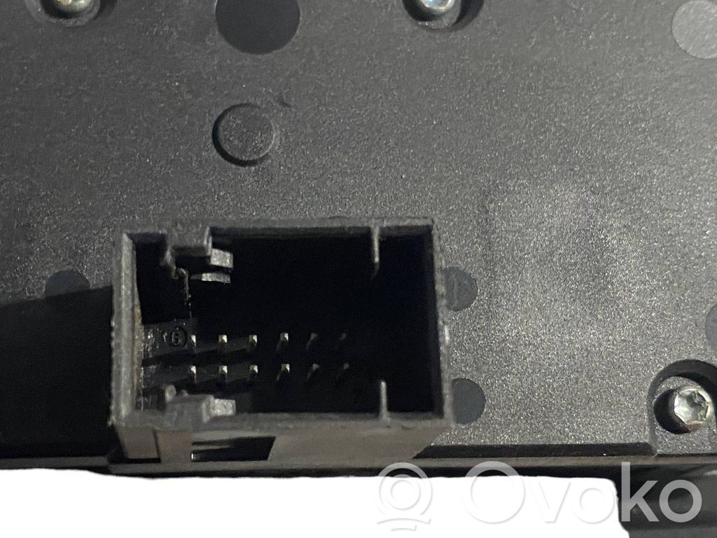 Headlight switch