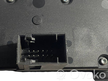 Headlight switch