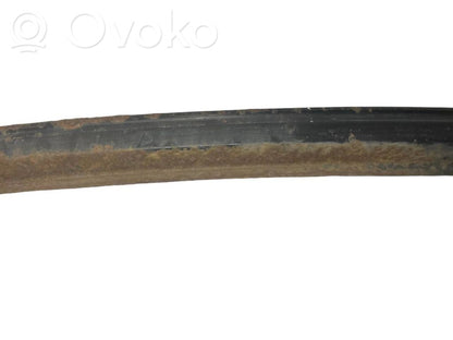Aizmugurē bampera balka