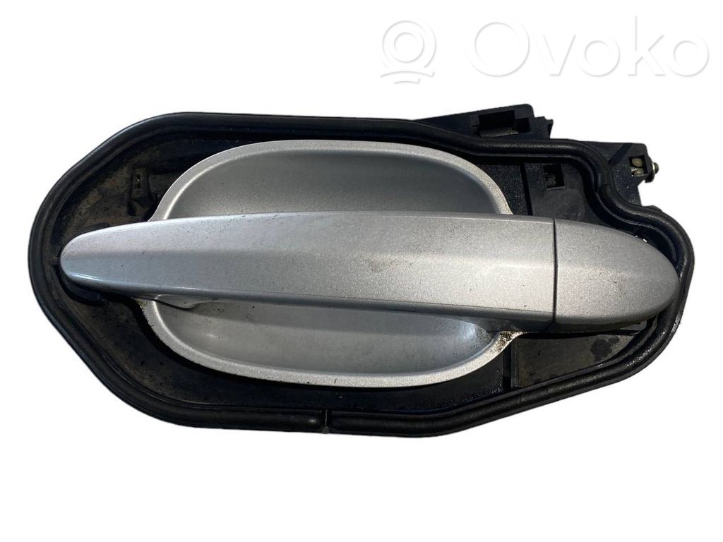 External opening handle