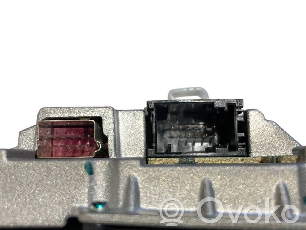 Screen / display / small screen