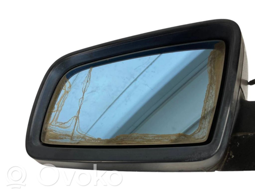 Spogulis (elektriski vadāms)