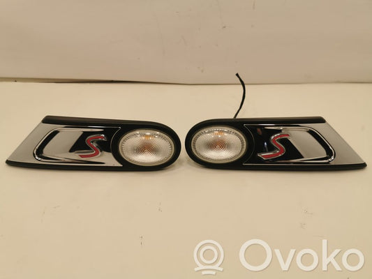 Spārna pagrieziena lukturis